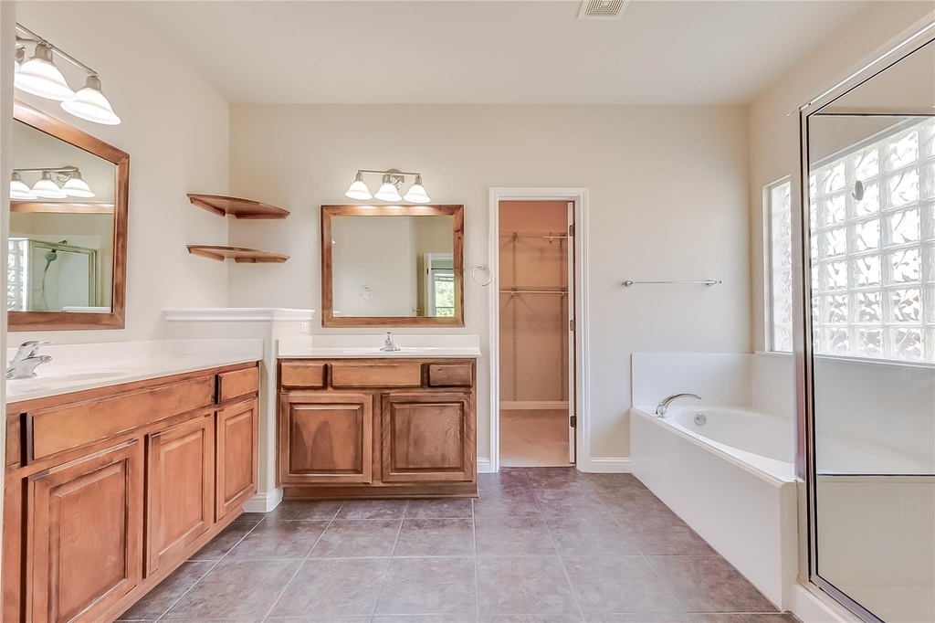 3611 Fossilwood Way - Photo 19
