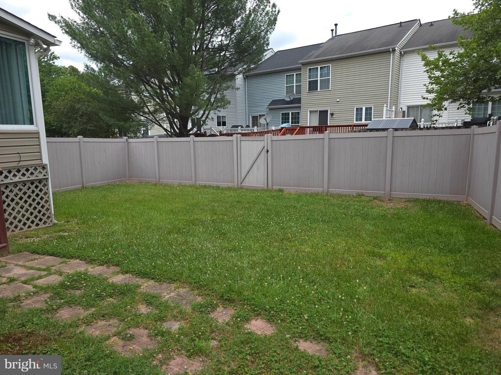 218 Eisenhower Court - Photo 21