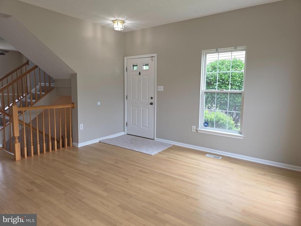 218 Eisenhower Court - Photo 1