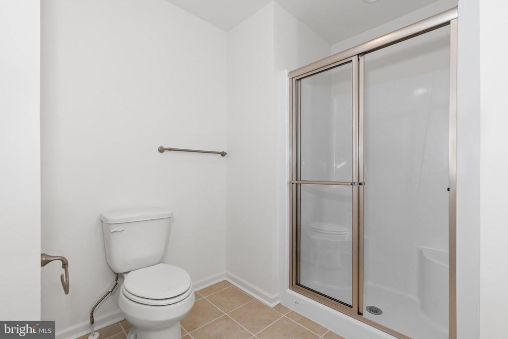 838 Mapleton Avenue - Photo 13