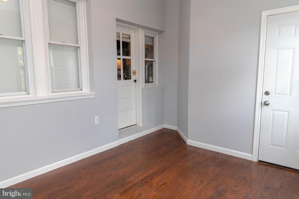 3935 9th Street Ne - Photo 14