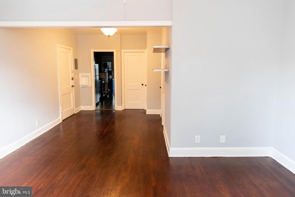 3935 9th Street Ne - Photo 9