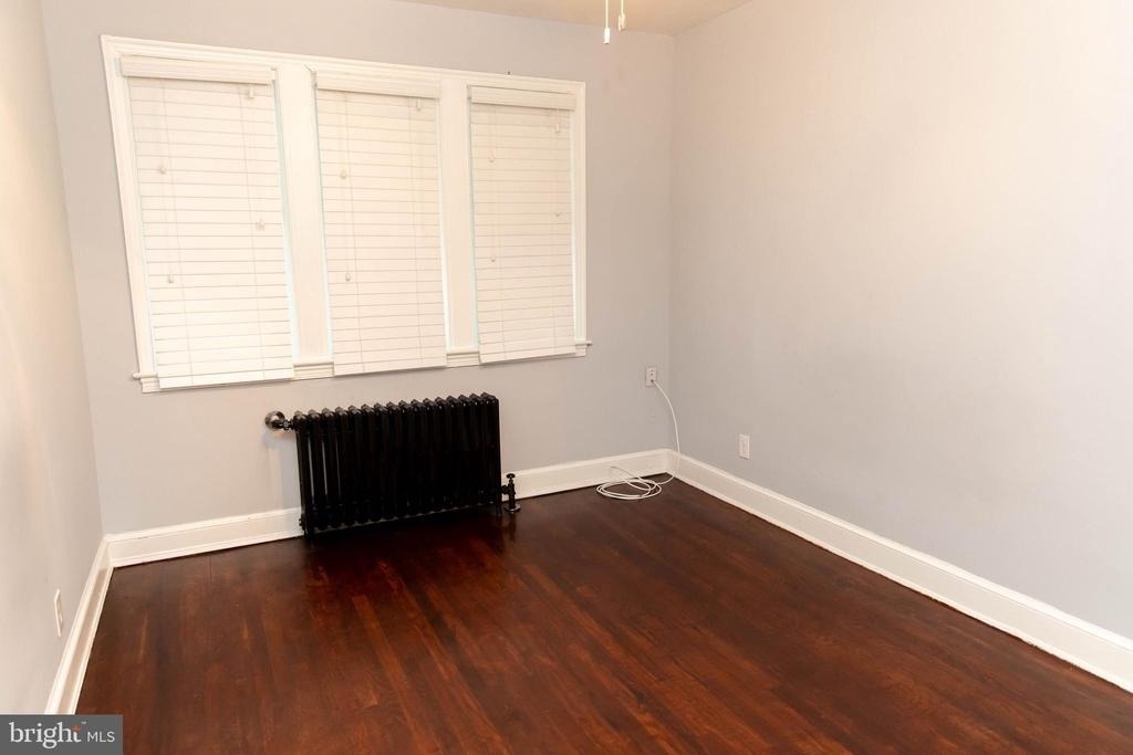 3935 9th Street Ne - Photo 6