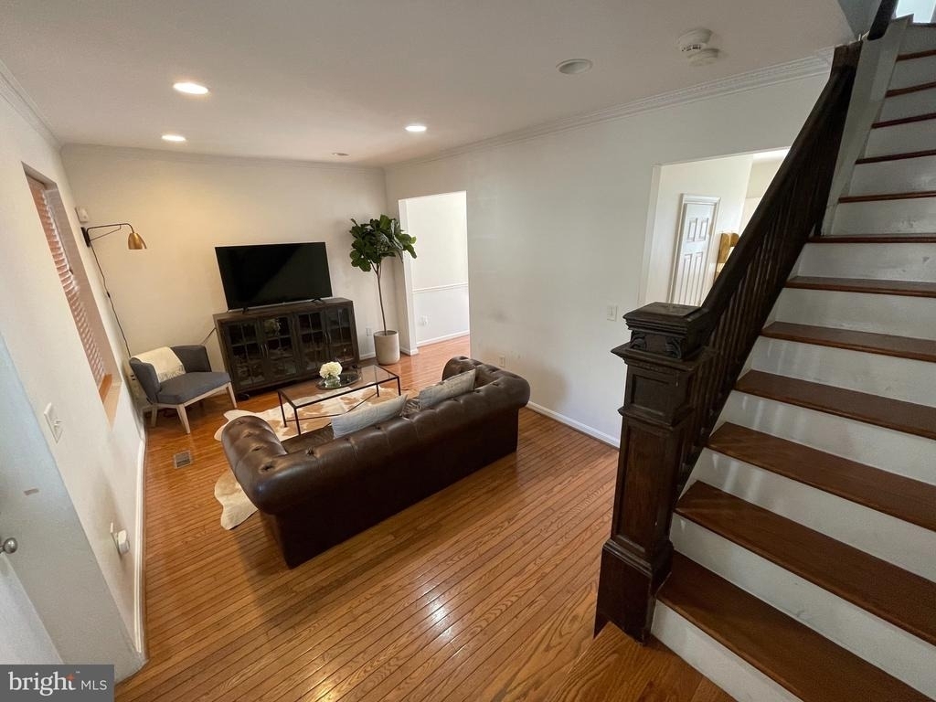 514 Columbia Road Nw - Photo 13