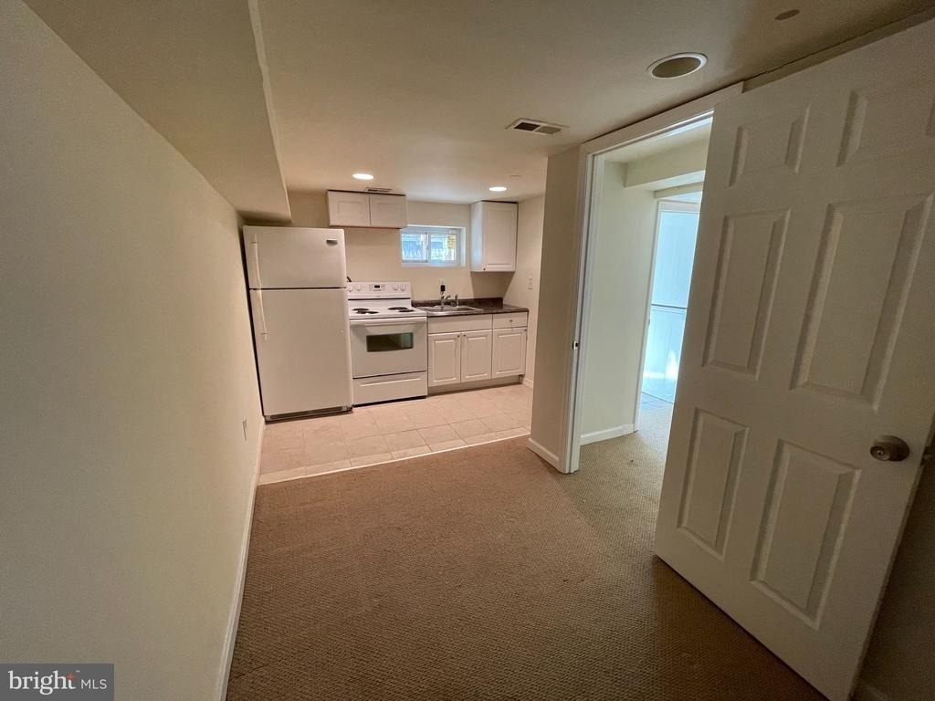 514 Columbia Road Nw - Photo 29