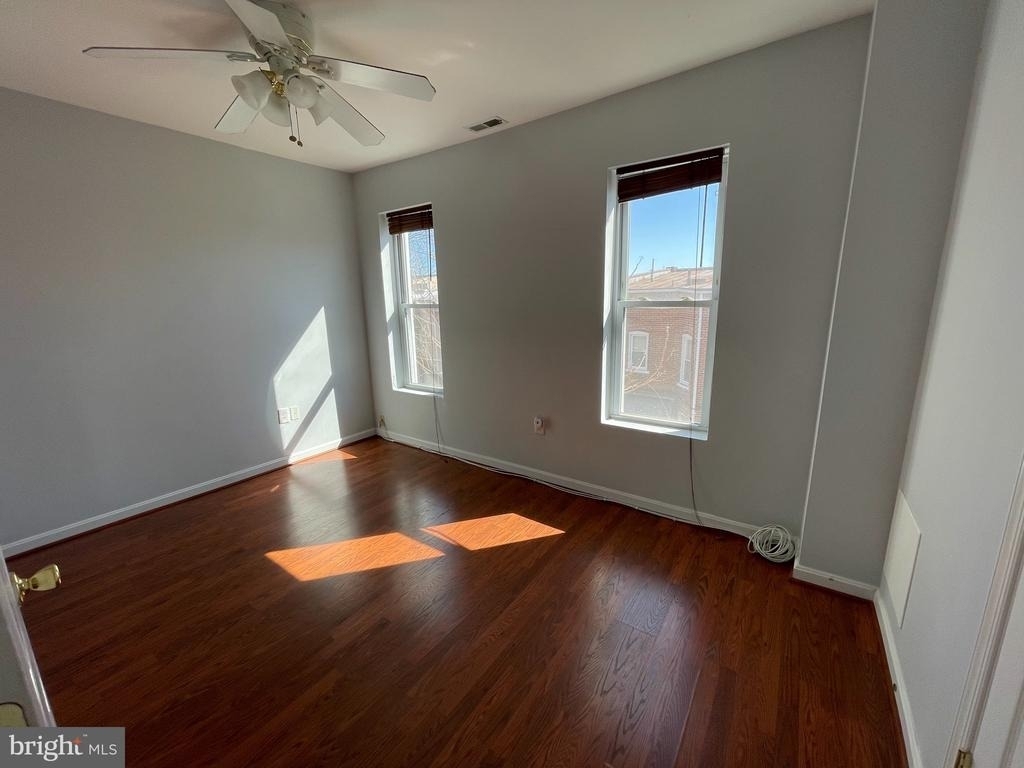 514 Columbia Road Nw - Photo 4