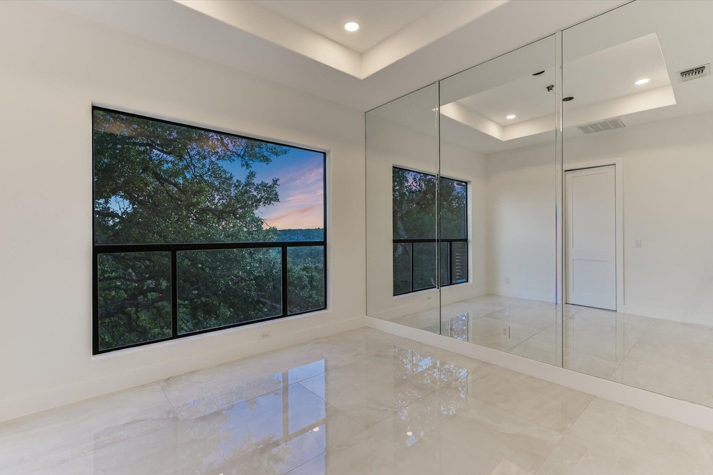 9409 Bell Mountain Dr - Photo 28