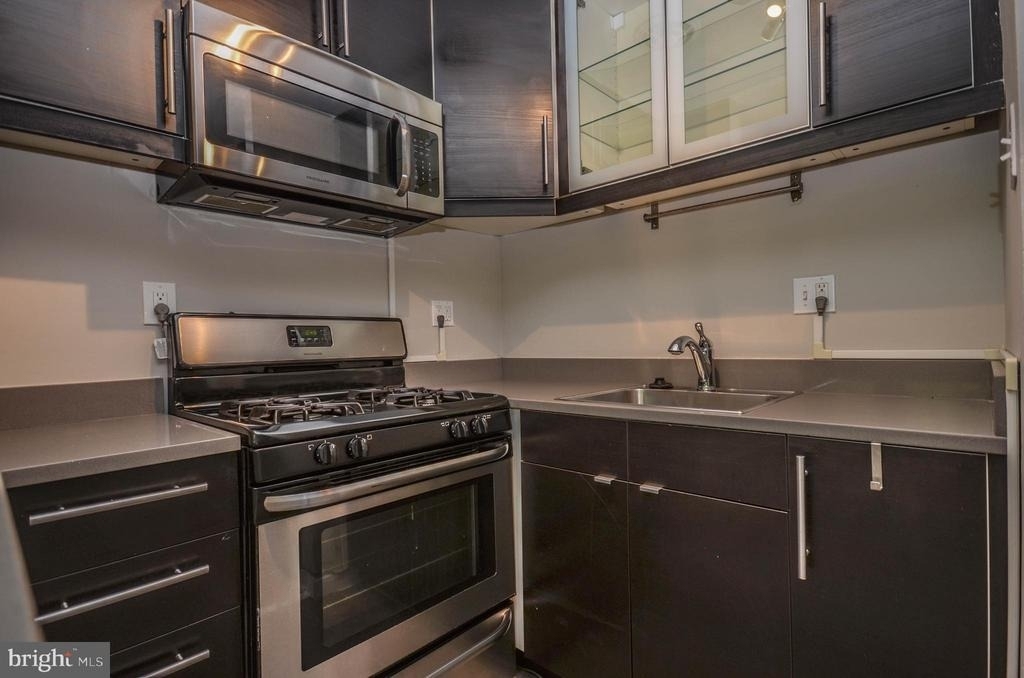 4840 Macarthur Boulevard Nw - Photo 7