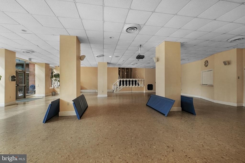 4201 Cathedral Avenue Nw - Photo 29