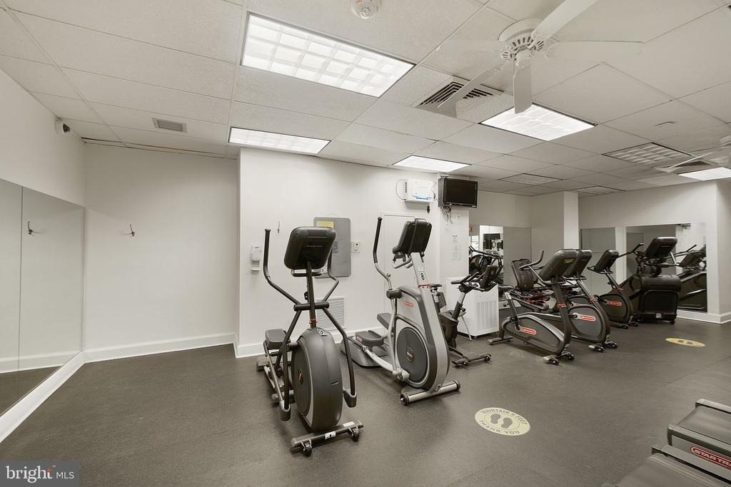 4201 Cathedral Avenue Nw - Photo 33