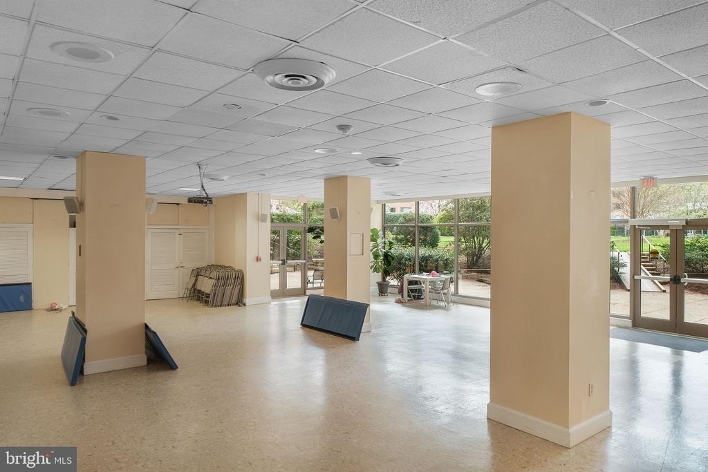 4201 Cathedral Avenue Nw - Photo 30