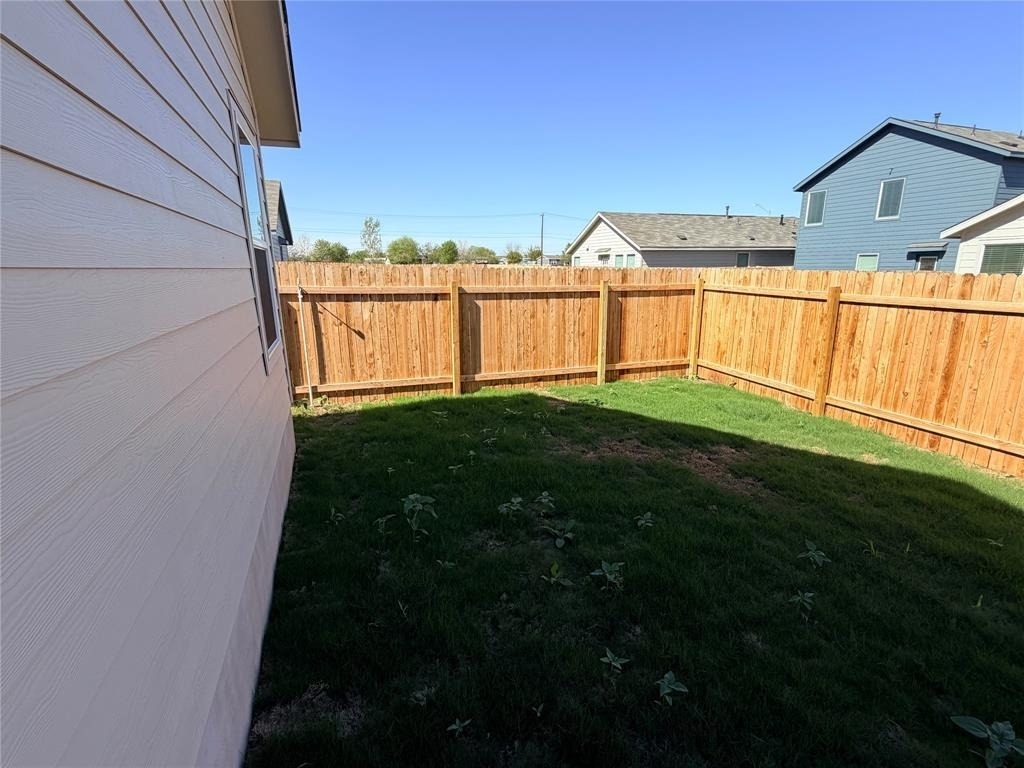 208 Skyfire St - Photo 20