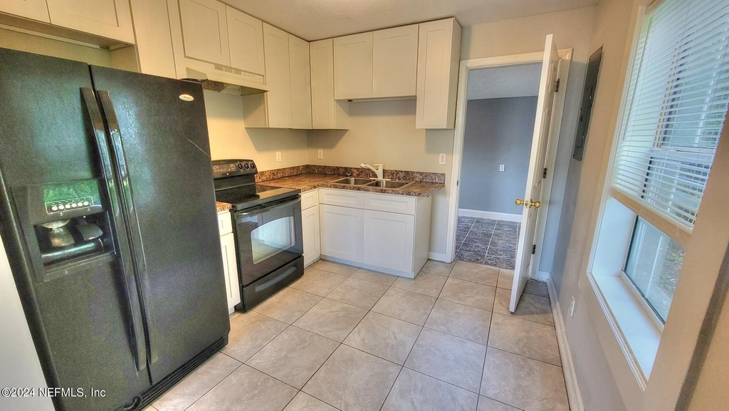 9248 9th Avenue - Photo 9