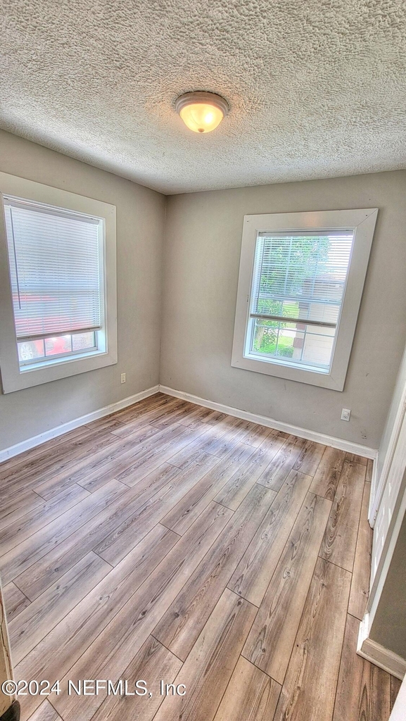 9248 9th Avenue - Photo 14