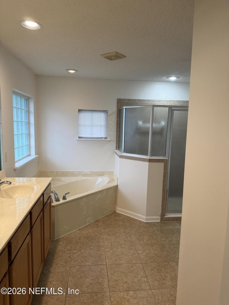 1603 Canopy Oaks Drive - Photo 8