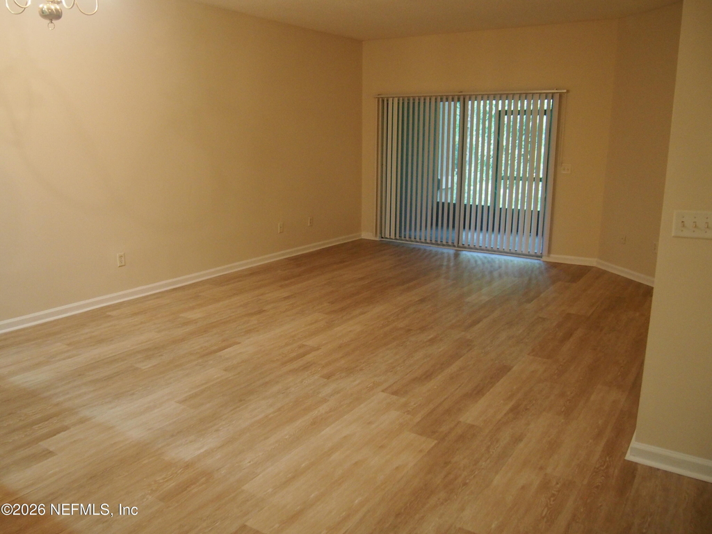 12301 Kernan Forest Boulevard - Photo 5