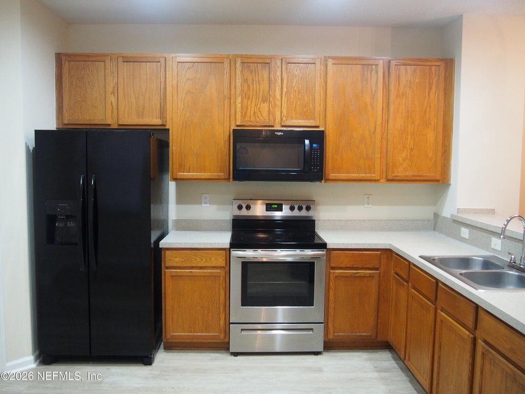 12301 Kernan Forest Boulevard - Photo 3