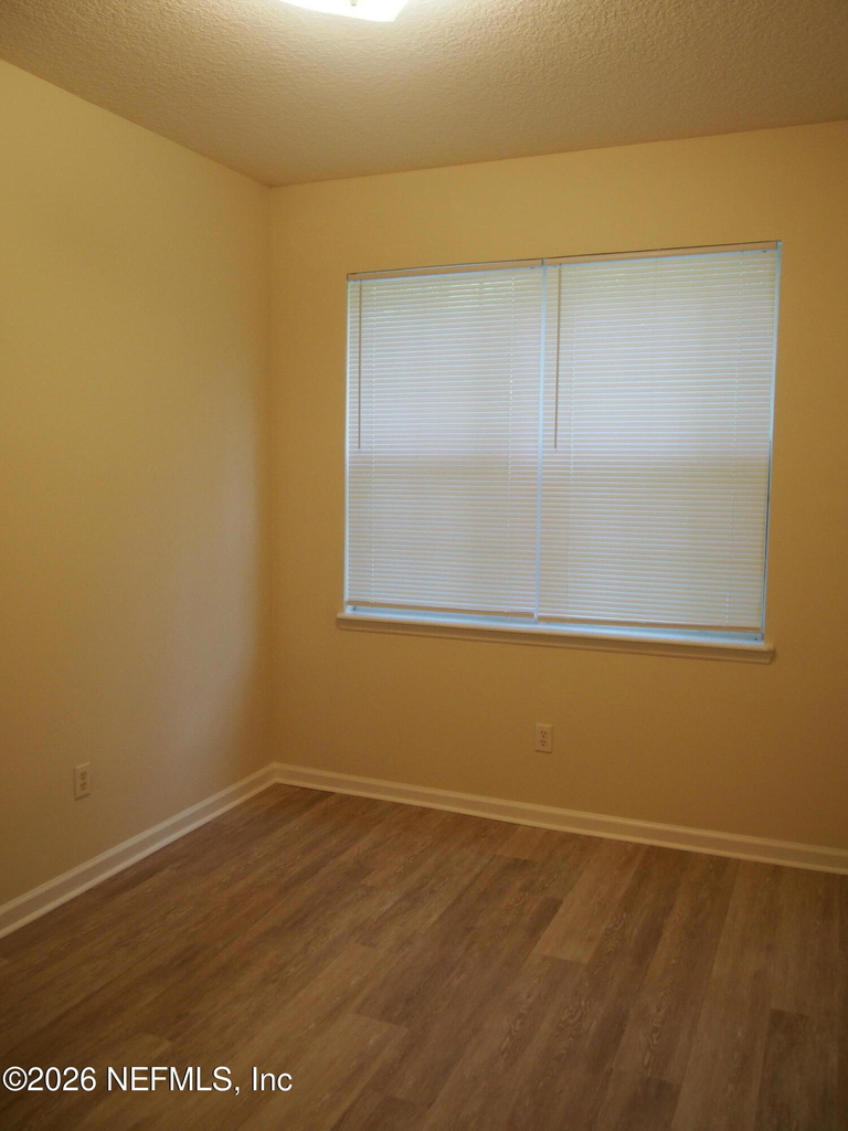 12301 Kernan Forest Boulevard - Photo 7