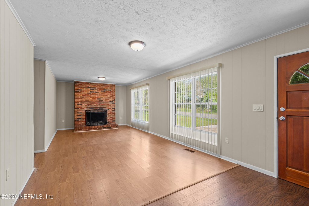 253 Cowry Road - Photo 4