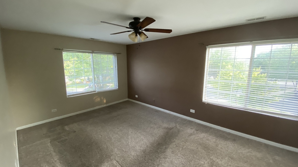 437 Valley Forge Court - Photo 6