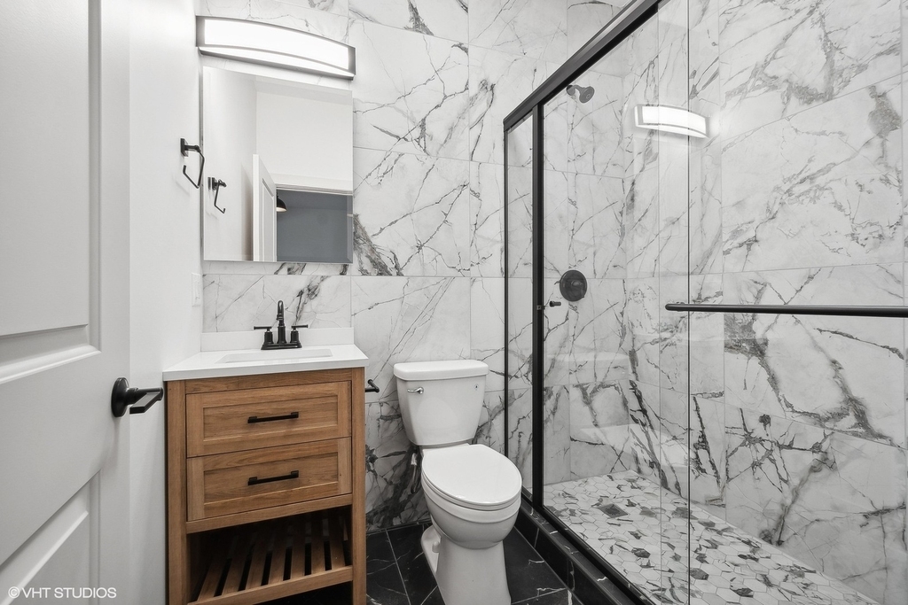 1114 W Grand Avenue - Photo 7