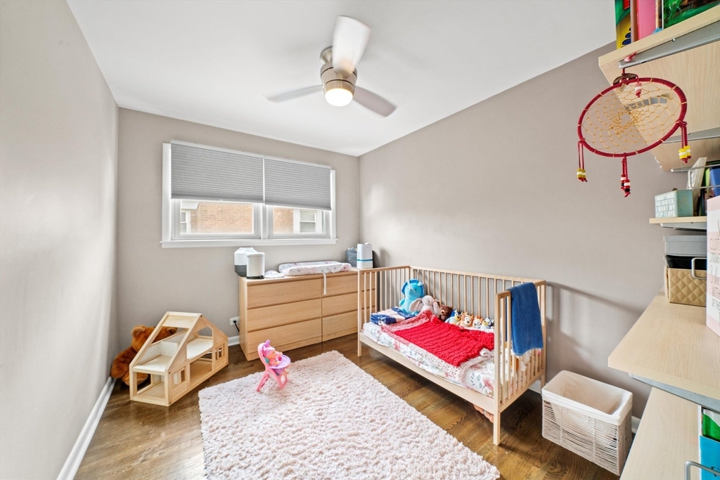 8819 N Wisner Street - Photo 10