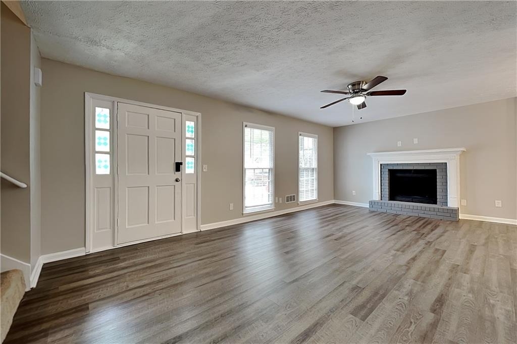 3111 Fife Way - Photo 1