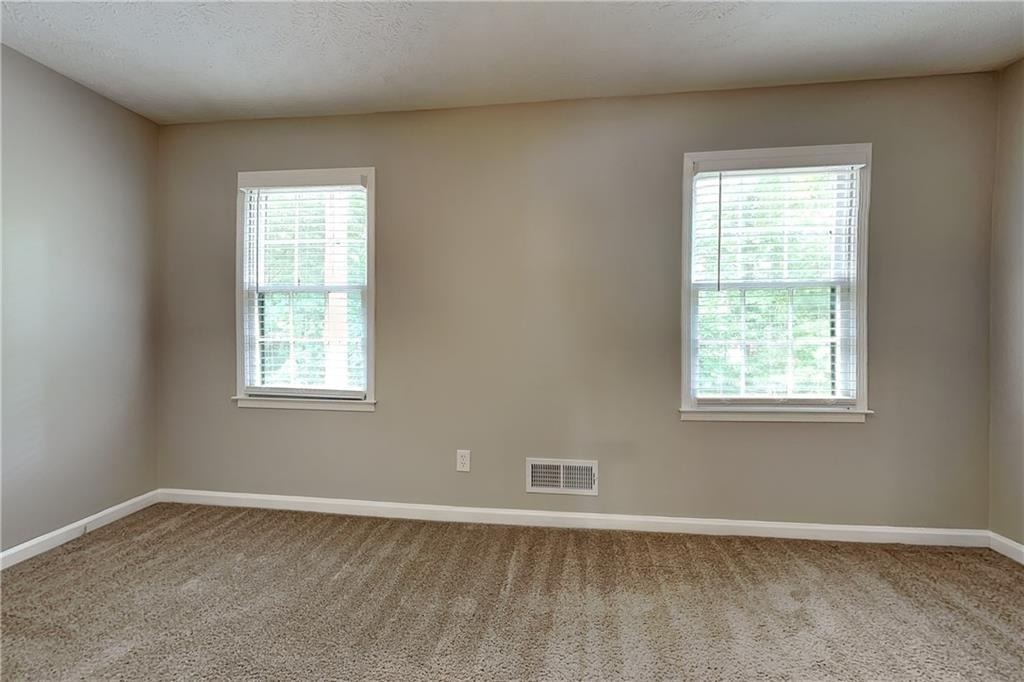 3111 Fife Way - Photo 8