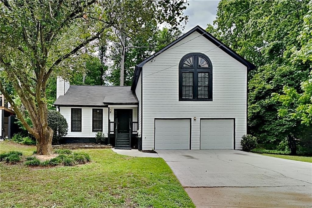 3111 Fife Way - Photo 0