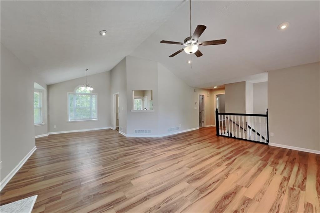 460 Highlander Way - Photo 3