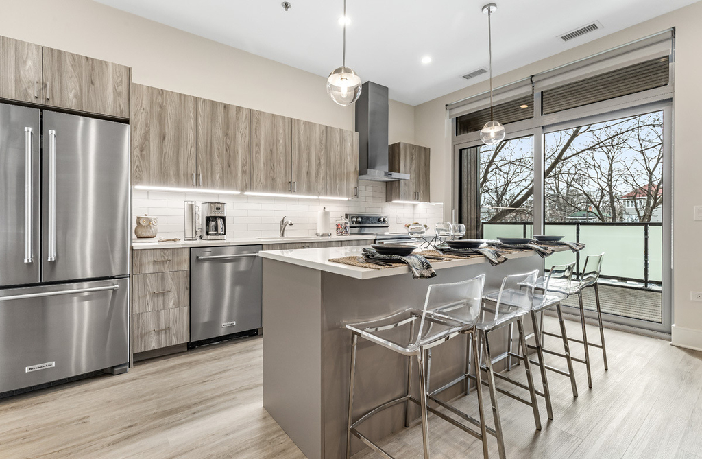 435 Madison Street - Photo 2