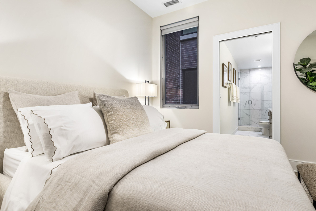 435 Madison Street - Photo 9