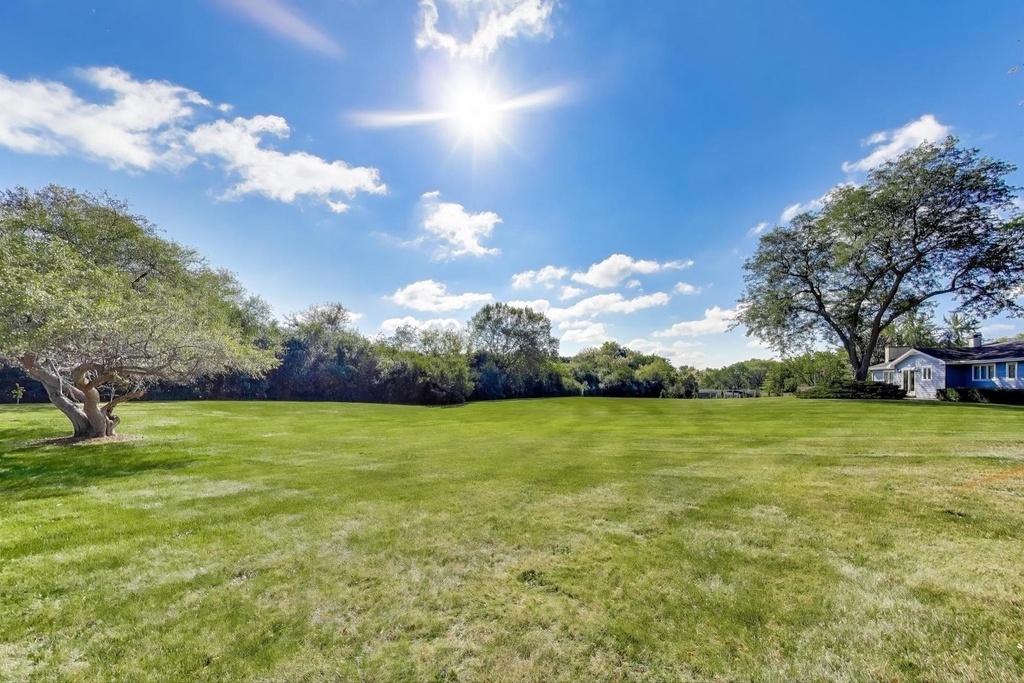21301 N Woodland Avenue - Photo 34