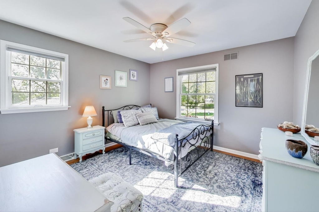 21301 N Woodland Avenue - Photo 22