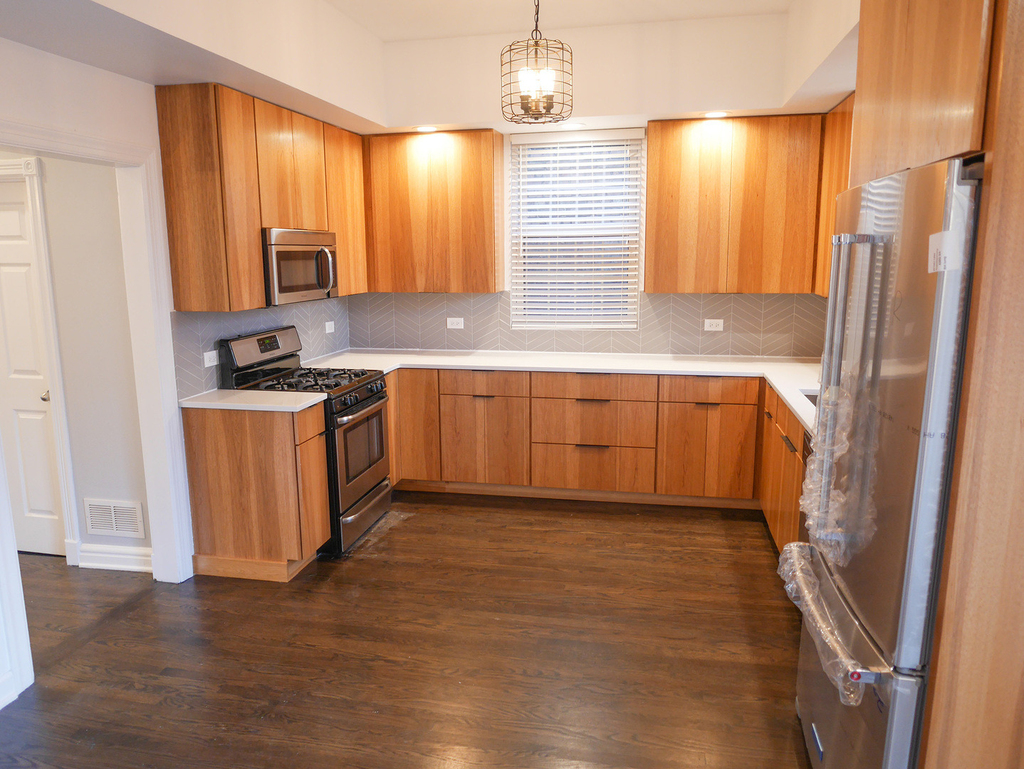 2107 W Ohio Street - Photo 4