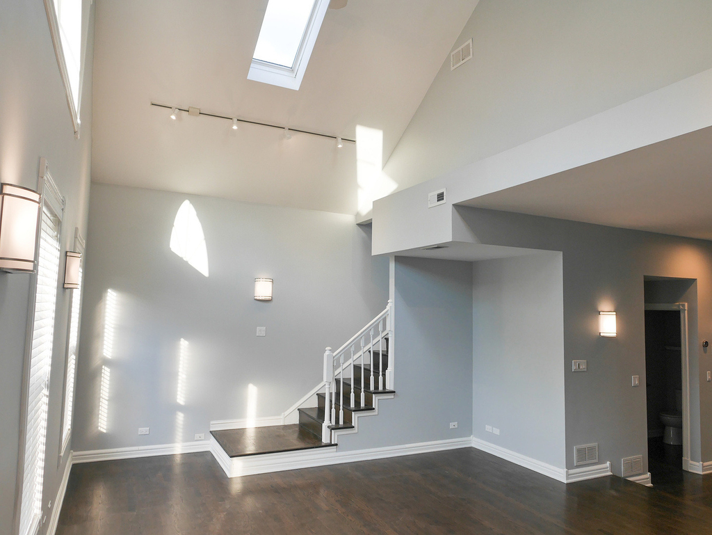 2107 W Ohio Street - Photo 8