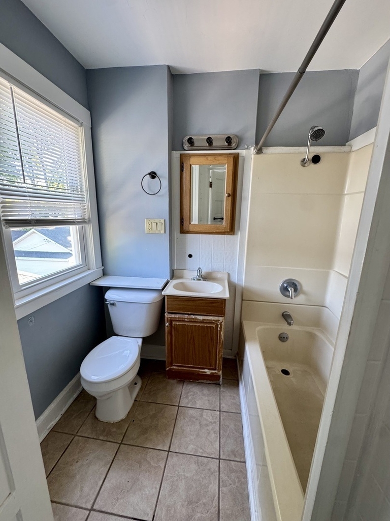 625 25th Avenue - Photo 5