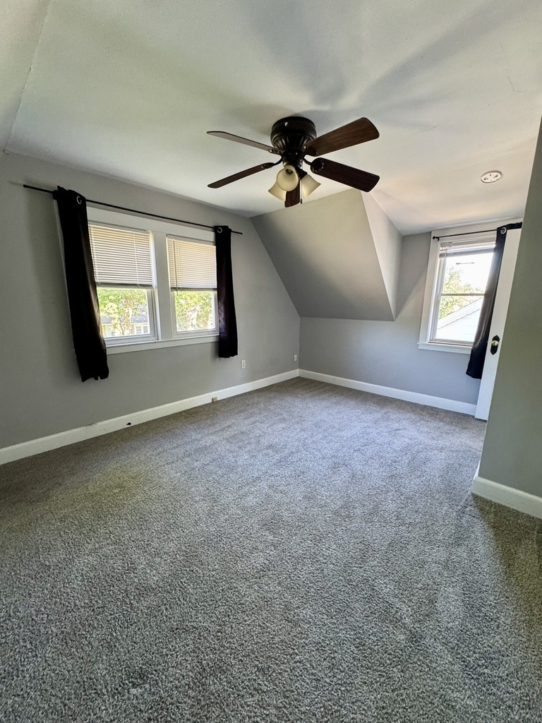 625 25th Avenue - Photo 4