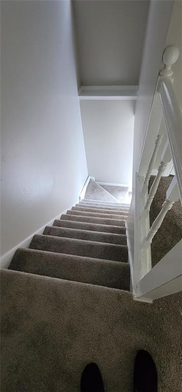 2085 Lenoa Lane - Photo 2