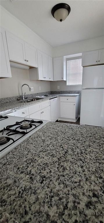2085 Lenoa Lane - Photo 3
