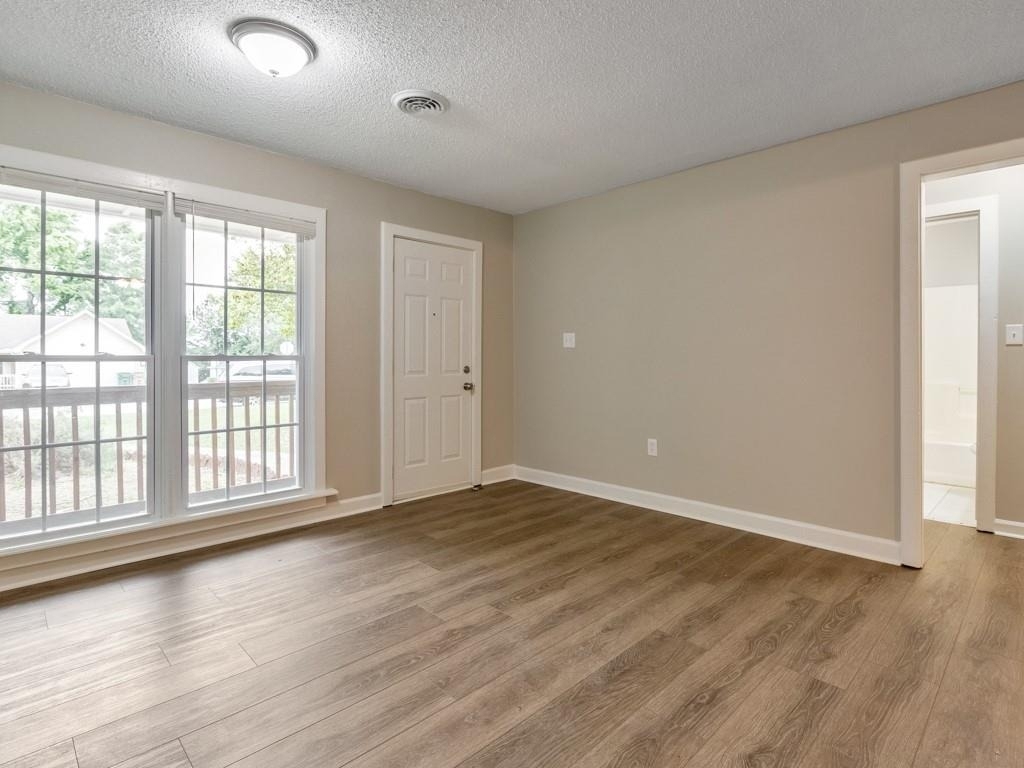 9138 Clubhouse Drive - Photo 5