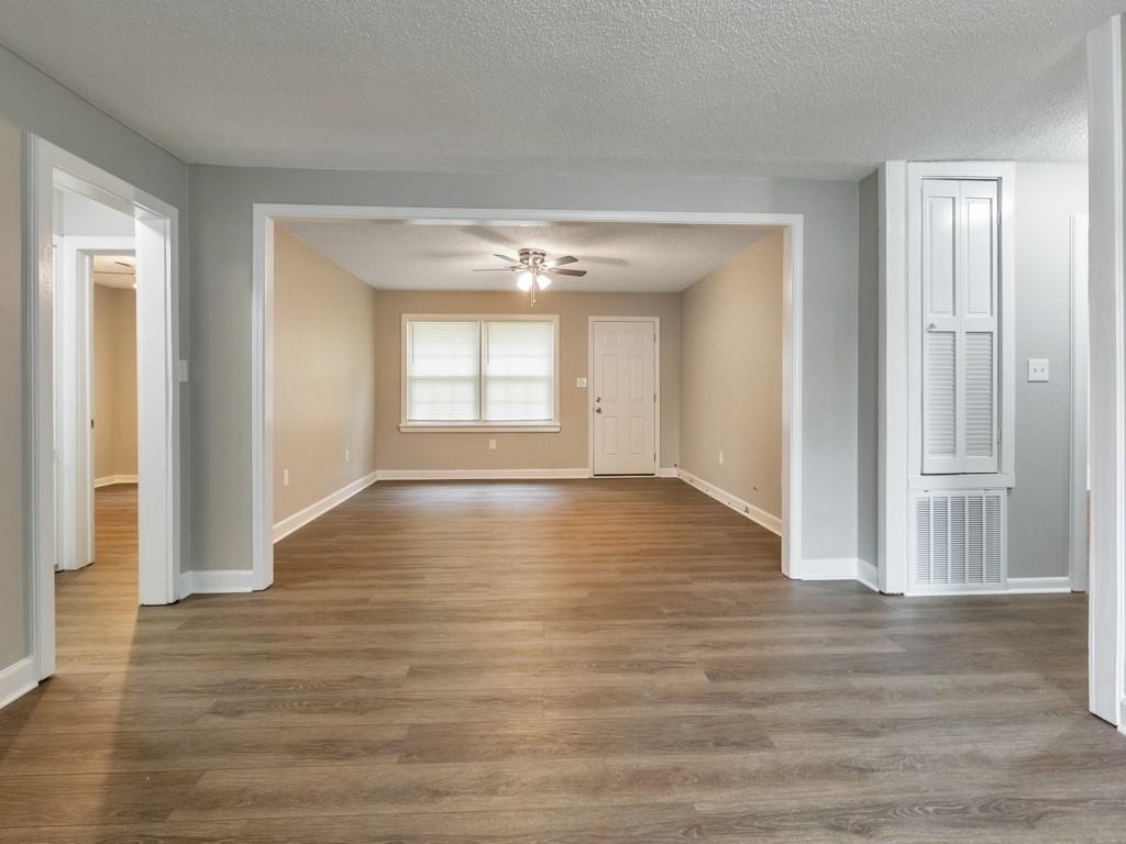 9138 Clubhouse Drive - Photo 7