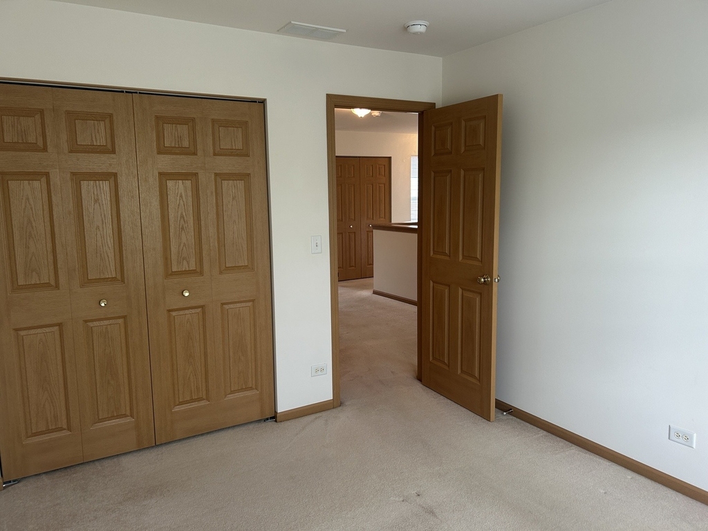 2482 Stoughton Circle - Photo 12