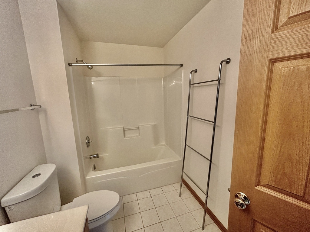 2482 Stoughton Circle - Photo 11