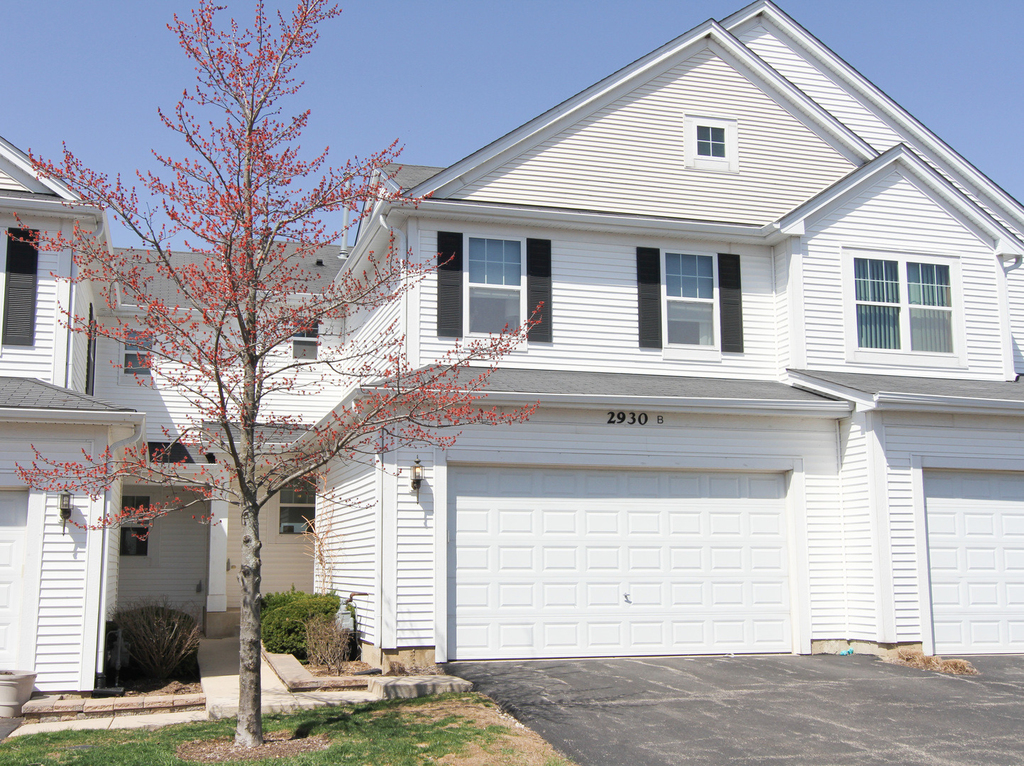 2930 Glacier Way - Photo 0