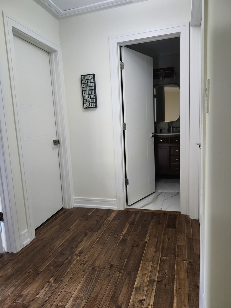 301 Oakbrook Court - Photo 23