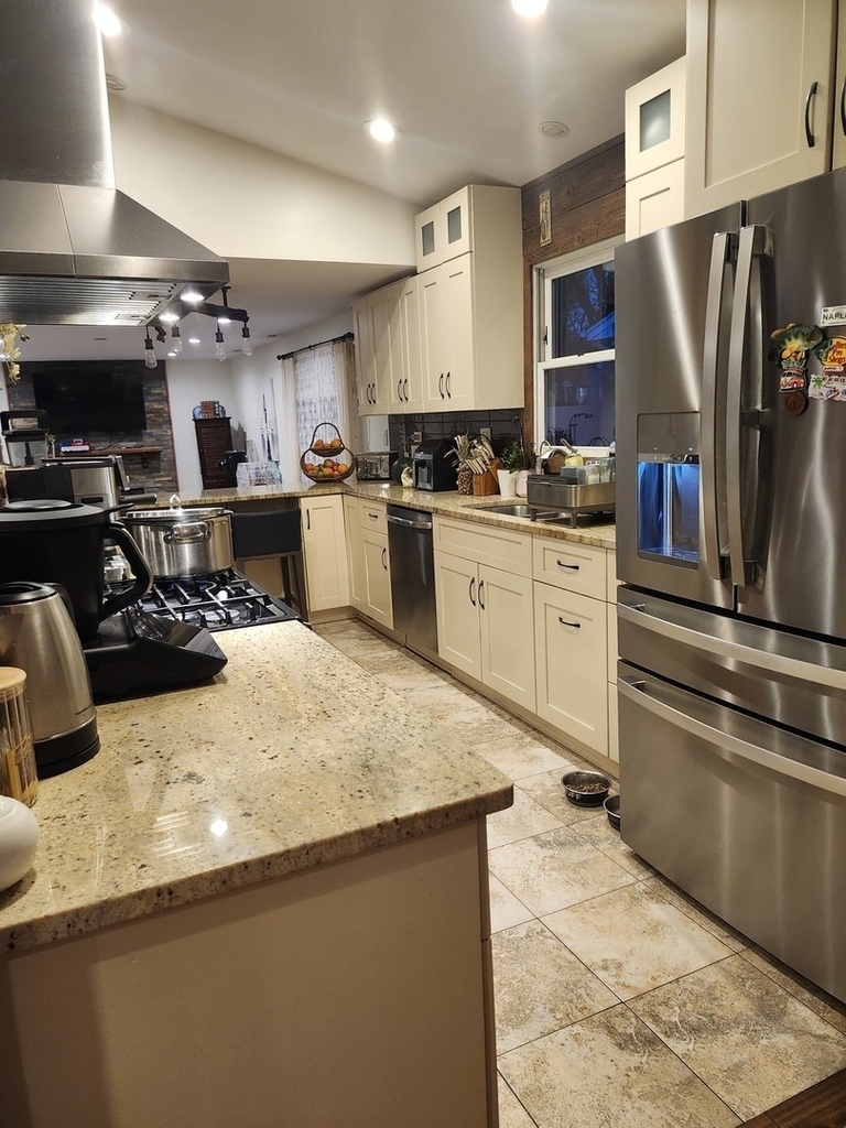 301 Oakbrook Court - Photo 16