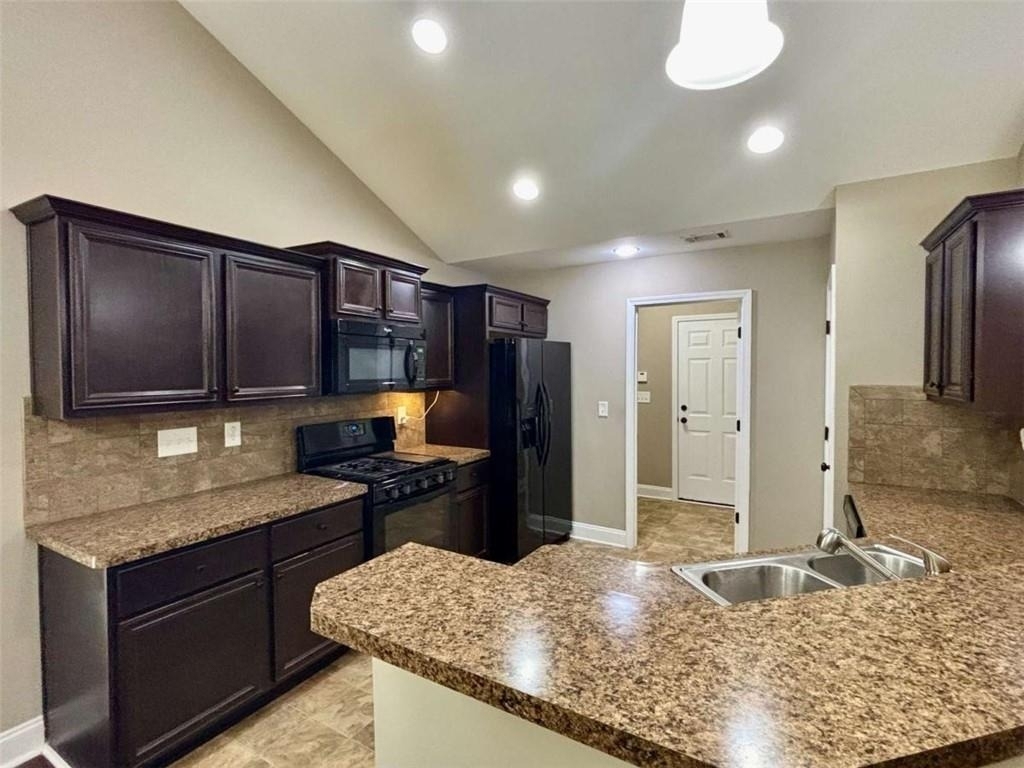 4668 Hidden Creek Drive - Photo 5