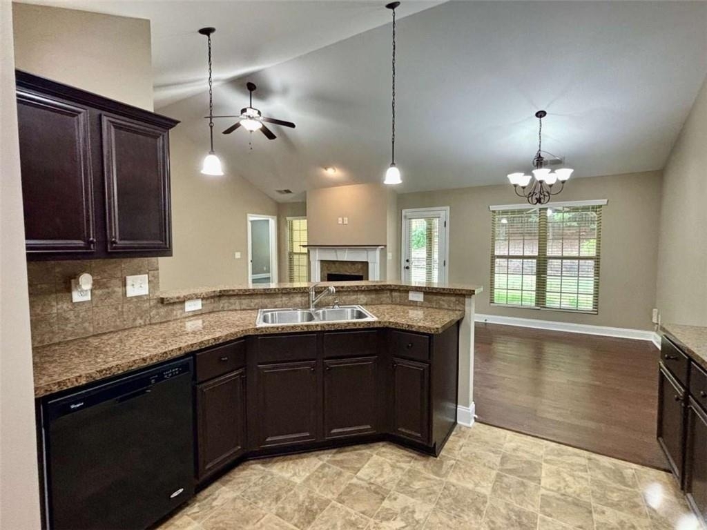 4668 Hidden Creek Drive - Photo 4