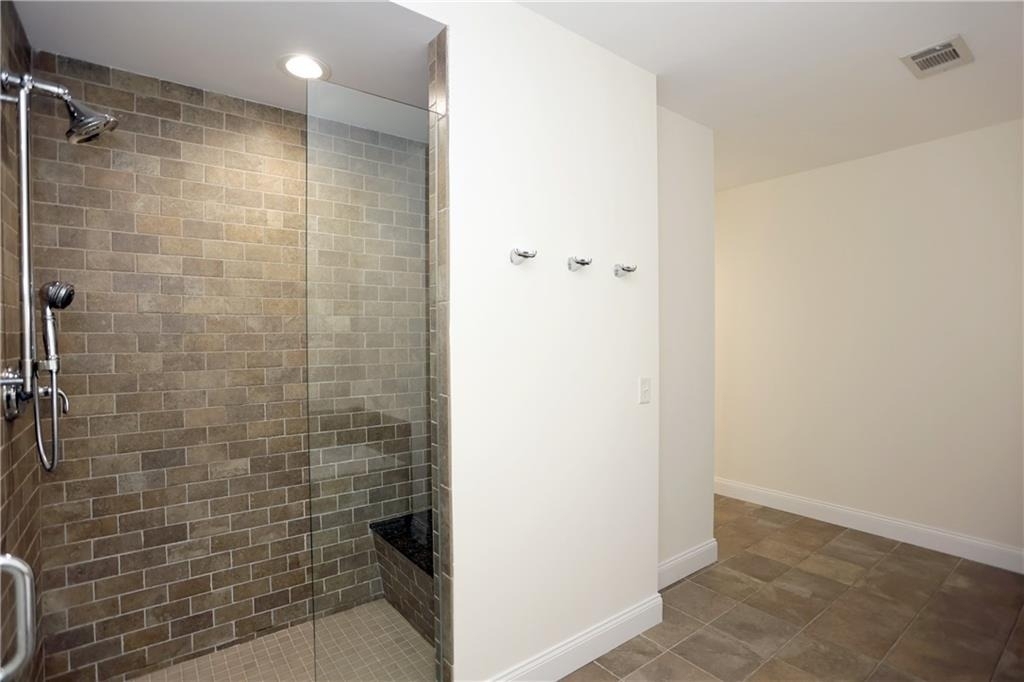 270 17th Street Nw - Photo 17